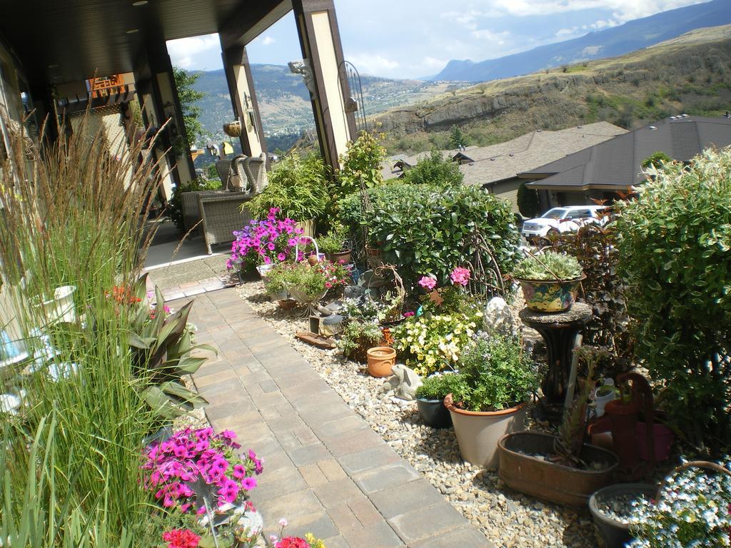 Turtle Mountain Inn Vernon Dış mekan fotoğraf